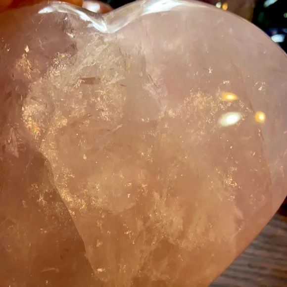 Huge Rose Quartz Crystal Heart Carving With Flash And Rainbows! - Picture 10 of 12